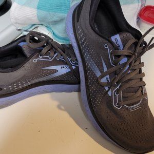 Brooks Athletic shoes